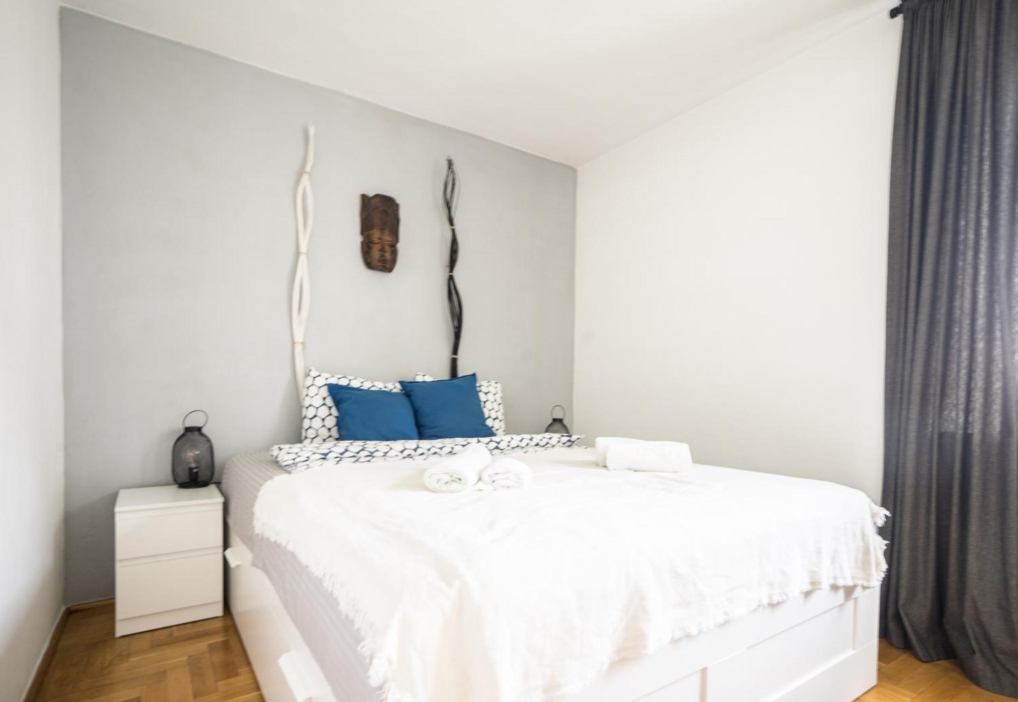 Oomph Warsaw Central 3-Bedroom Flat Kültér fotó