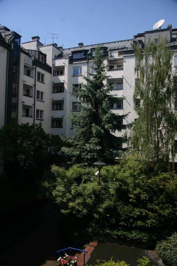 Oomph Warsaw Central 3-Bedroom Flat Kültér fotó